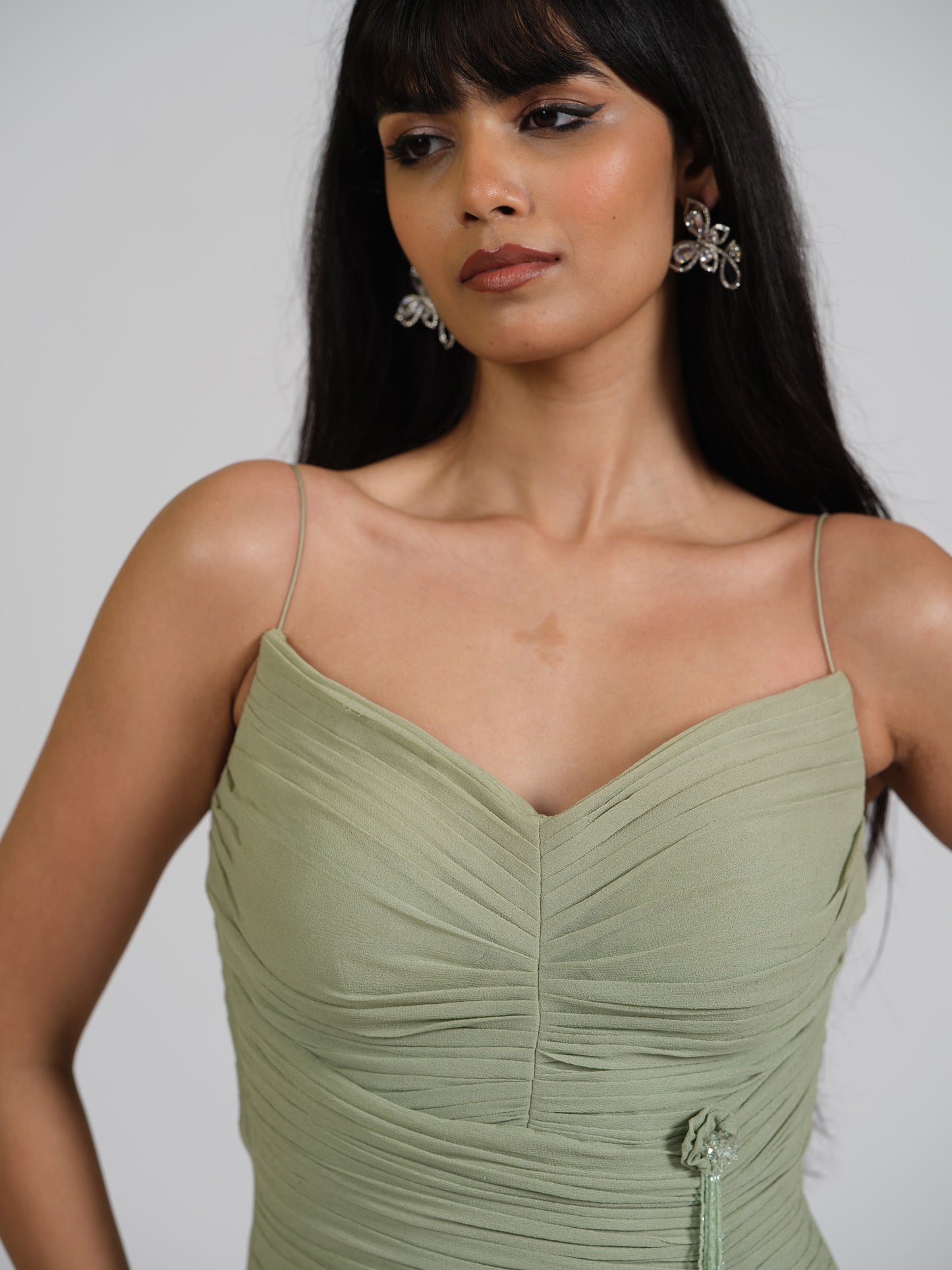 Zuan Drape Waist Gather Gown With Falling Crystals On Waist